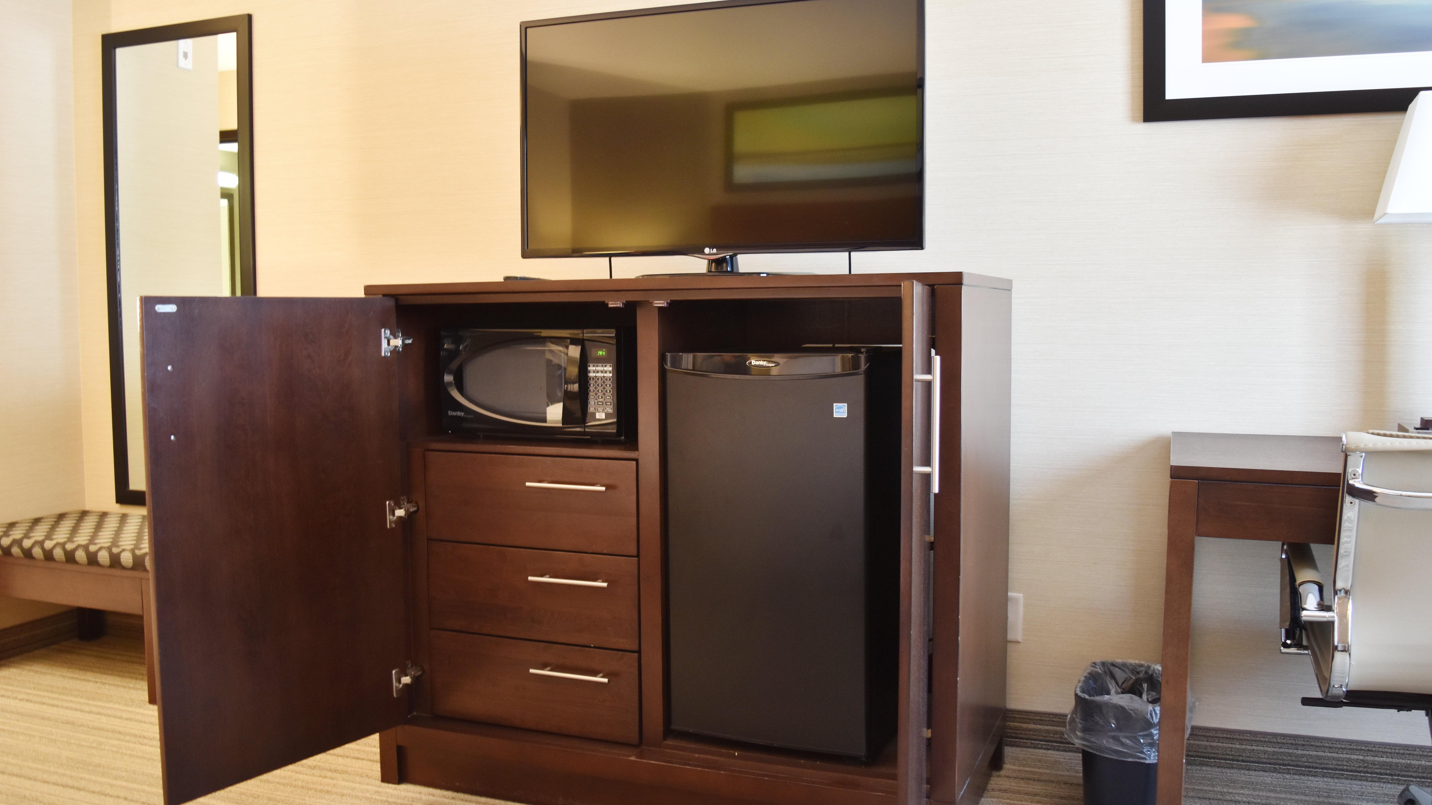 Holiday Inn Express Golden-Kicking Horse By Ihg Екстер'єр фото
